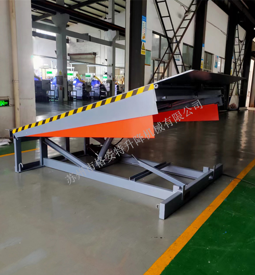 固定式液压登车桥